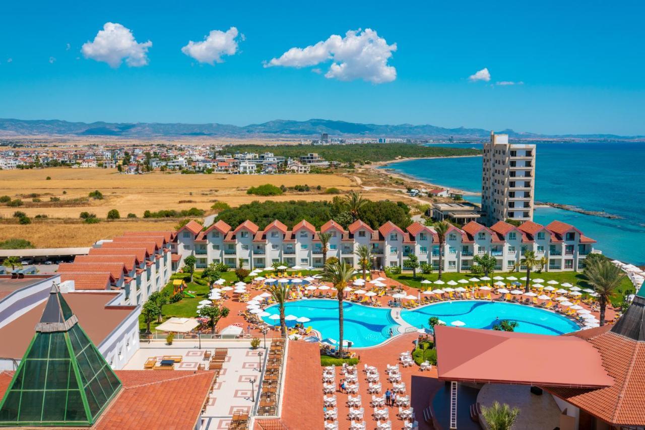 Salamis Bay Conti Hotel Resort & Spa & Casino Famagusta  Buitenkant foto